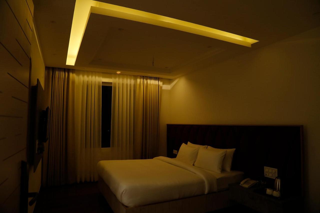 Dayal Hotel Una (Himachal Pradesh) Extérieur photo